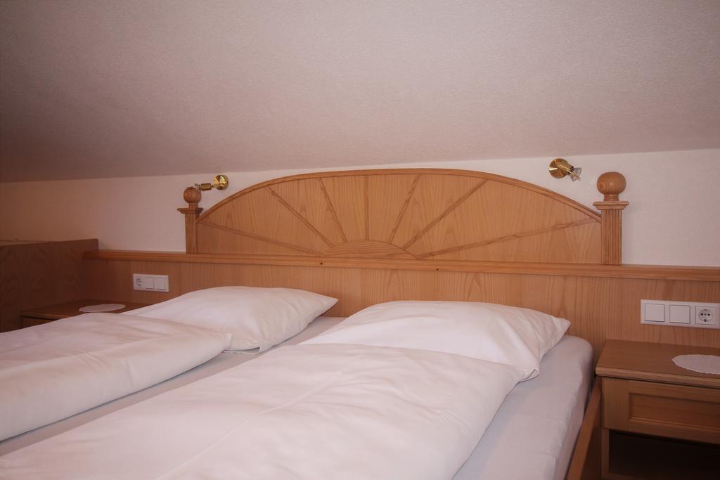 Ivos Sonnenpension Leutasch Esterno foto